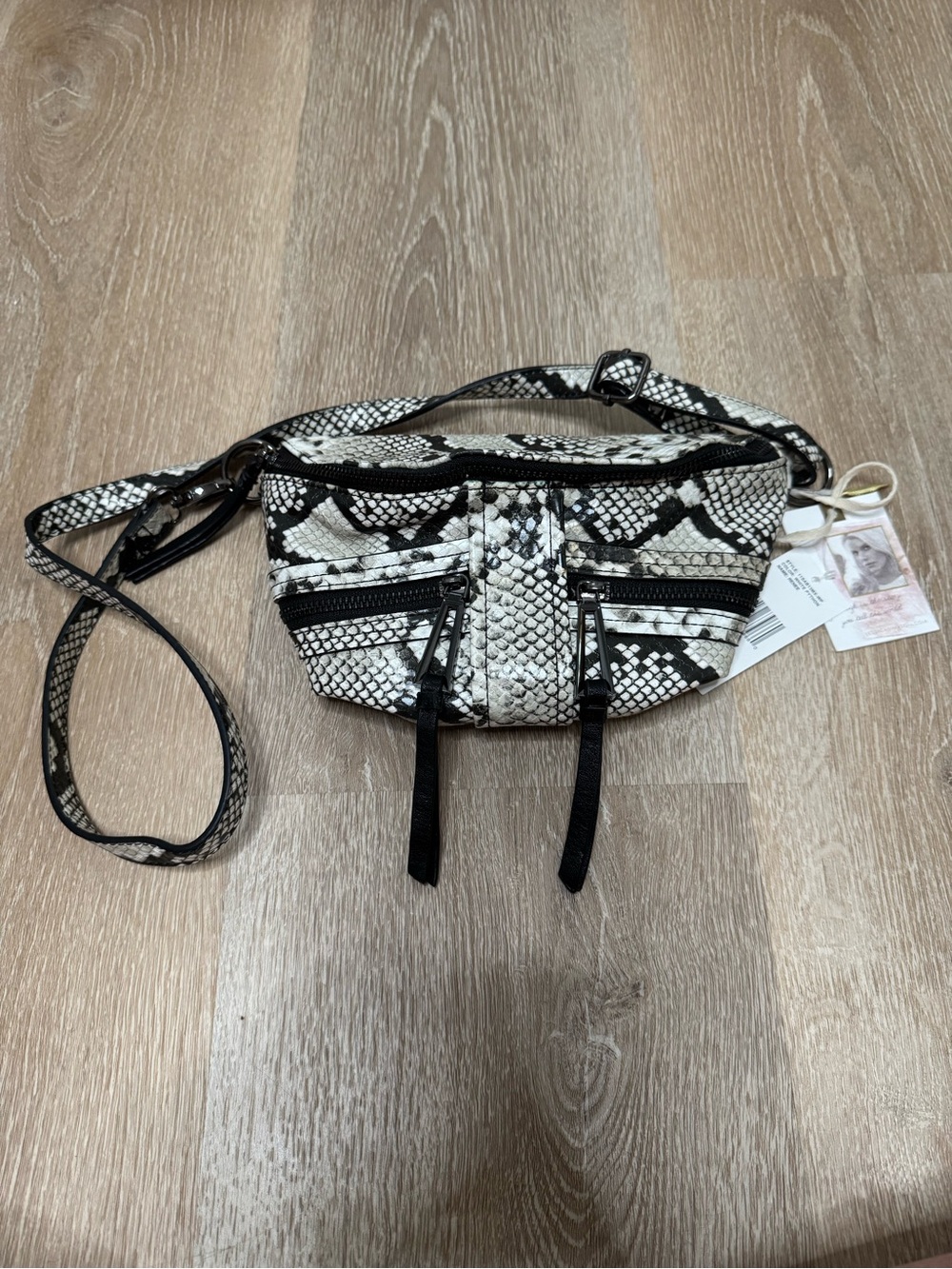 Jessica Simpson Black & White Snake-Print Crossbody Belt Bag
